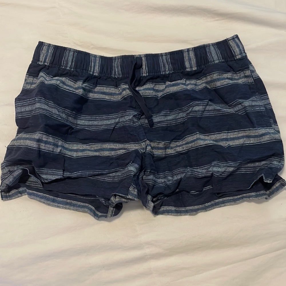 Cute Patagonia linen shorts